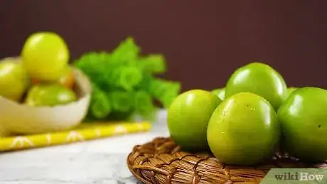 Imagen titulada Make Fried Green Tomatoes Step 1