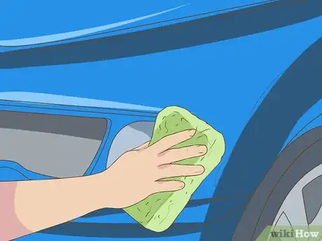 Imagen titulada Wash a Car by Hand Step 13