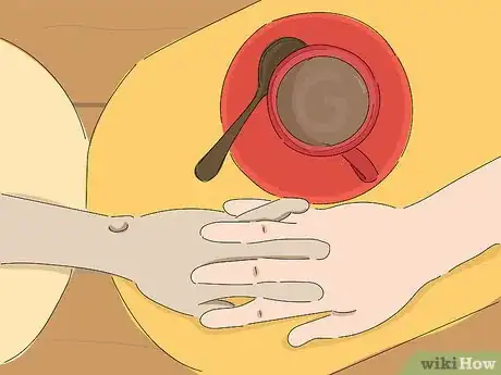 Imagen titulada Hold a Girl's Hand Step 11