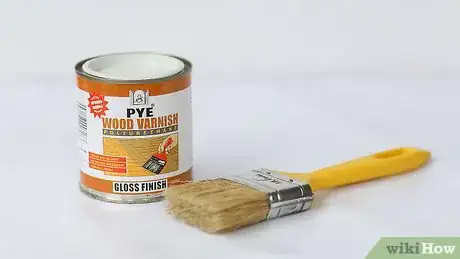 Imagen titulada Apply Clear Coat on Wood Step 6