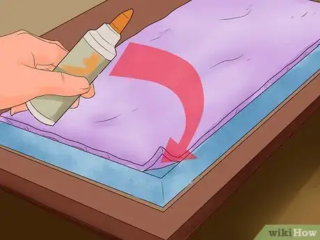 Imagen titulada Upholster a Bench Step 11
