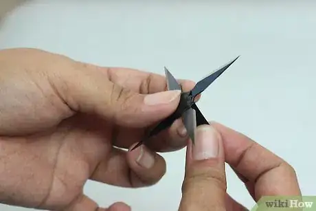 Imagen titulada Make a Ninja Star Step 15Bullet4