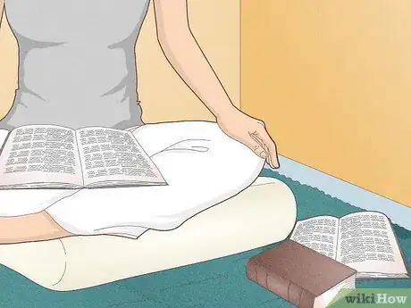 Imagen titulada Make a Secret Place in Your Room Step 7
