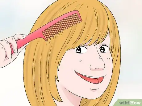 Imagen titulada Razor Cut Bangs Step 9