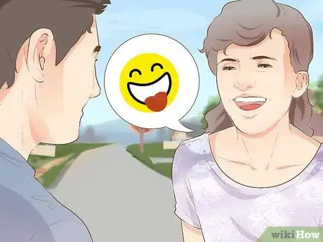 Imagen titulada Tell if Someone Fancies You Step 8