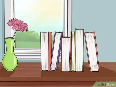 Imagen titulada Remove the Mildew Smell from Books Step 3