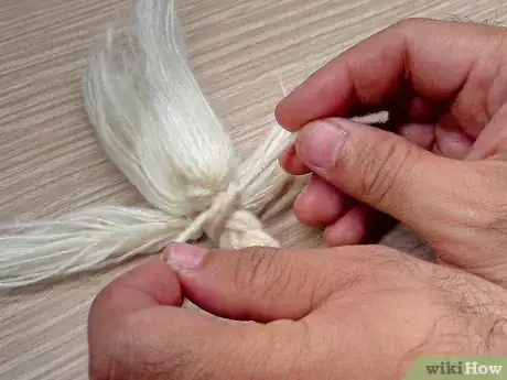 Imagen titulada Make a Tail Step 24