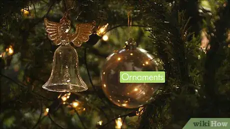 Imagen titulada Decorate a Christmas Tree Step 7