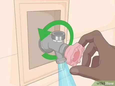 Imagen titulada Fix Leaking Pipes Step 2