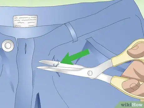 Imagen titulada Sew a Hole in Jeans Step 1
