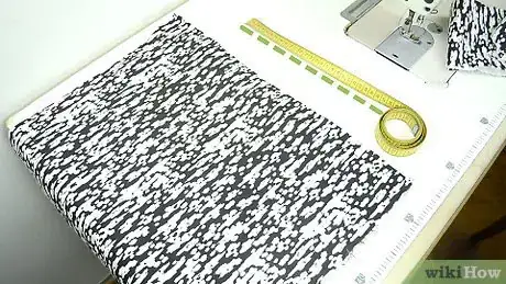 Imagen titulada Make a Pleated Skirt Step 4