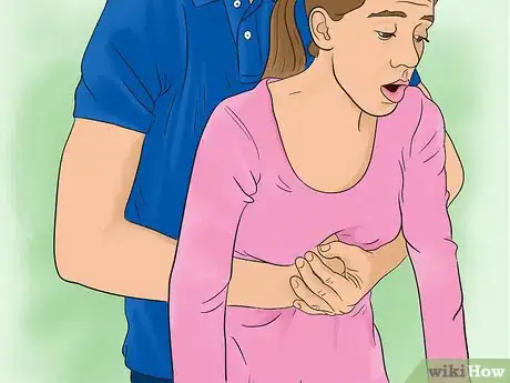 Imagen titulada Perform the Heimlich Maneuver Step 3