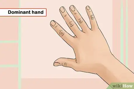 Imagen titulada Hold a Spoon Step 1