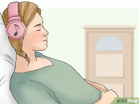 Imagen titulada Raise an Introverted Teenager Step 7