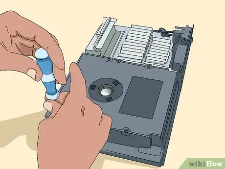 Imagen titulada Disassemble a PlayStation 2 Step 6