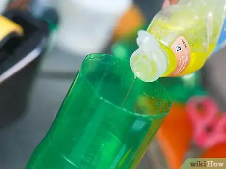 Imagen titulada Get Rid of Wasps in Your House Step 3