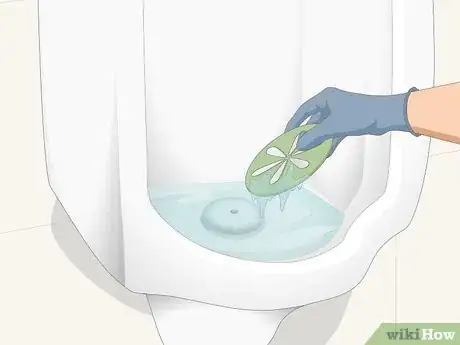 Imagen titulada Unclog a Urinal Step 2