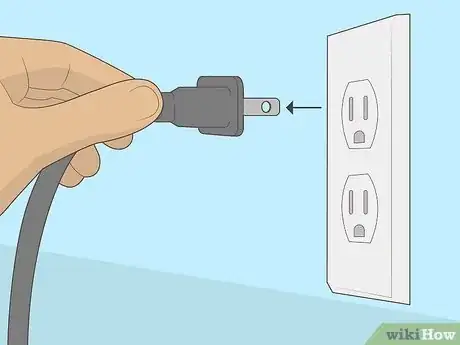 Imagen titulada Clean a DVD Player Step 2