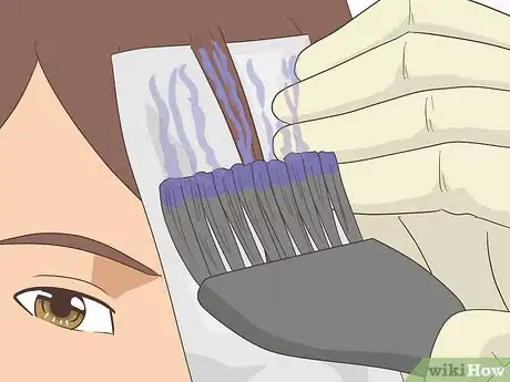 Imagen titulada Dye Hair with Kool Aid Step 14