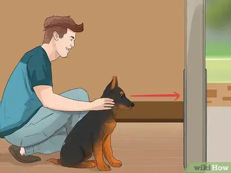 Imagen titulada Train Your Dog to Use a Dog Door Step 18