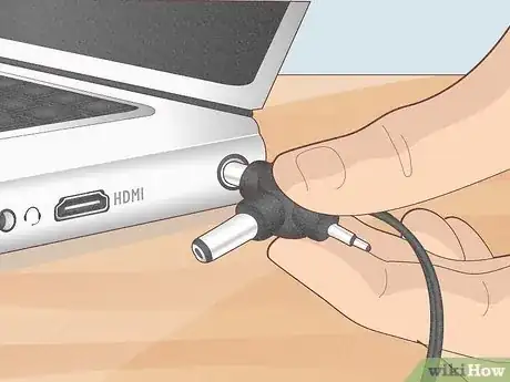 Imagen titulada Charge a Laptop Battery Without a Charger Step 12