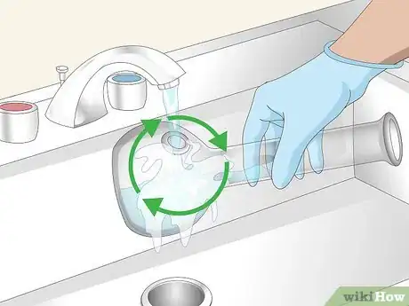 Imagen titulada Clean a Bong Step 6