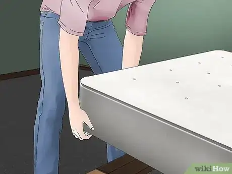 Imagen titulada Move a Mattress Step 2