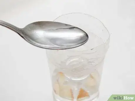 Imagen titulada Make a Fly Trap Step 8