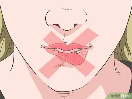 Imagen titulada Prevent Dry Chapped Lips Step 10