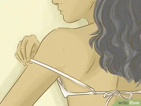 Imagen titulada Put on a Bikini Step 5