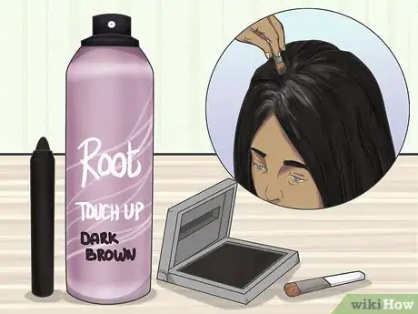 Imagen titulada Go Grey with Dark Hair Step 4