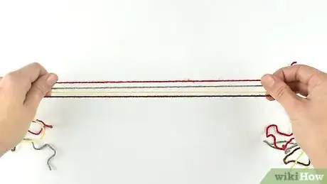 Imagen titulada Make a String Bracelet Step 18