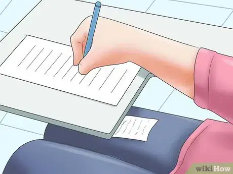Imagen titulada Cheat On a Test Step 5