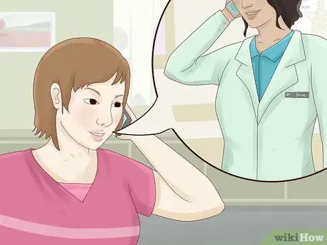 Imagen titulada Clean an Infected Ear Piercing Step 6