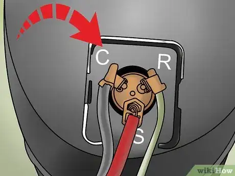 Imagen titulada Check an AC Compressor Step 8