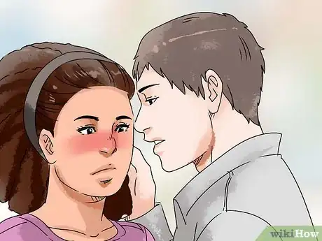 Imagen titulada Romantically Hug a Woman Step 8
