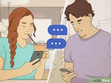 Imagen titulada What Is a Texting Relationship Called Step 1