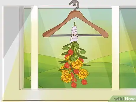 Imagen titulada Preserve a Corsage Step 2