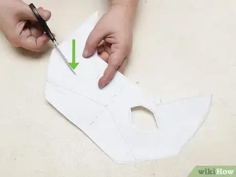 Imagen titulada Make a Batman Mask Step 6