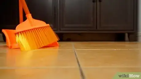 Imagen titulada Clean Grout Step 15