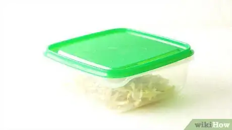 Imagen titulada Freeze Bean Sprouts Step 12