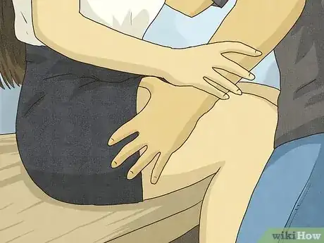 Imagen titulada Caress a Woman Step 10