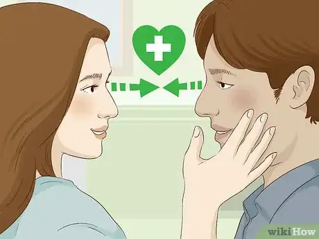 Imagen titulada Get a Guy to Dance With You Step 9.jpeg