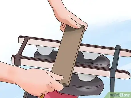 Imagen titulada Sharpen Skates Step 19
