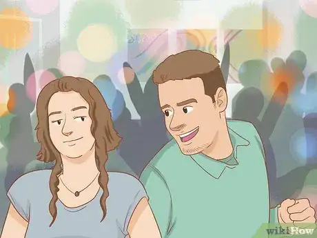 Imagen titulada Start a Conversation with a Girl in a Club Step 3