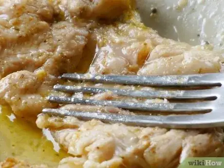 Imagen titulada Know if Chicken Is Cooked Step 6