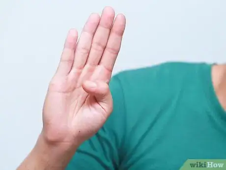 Imagen titulada Say Your Name in Sign Language Step 5