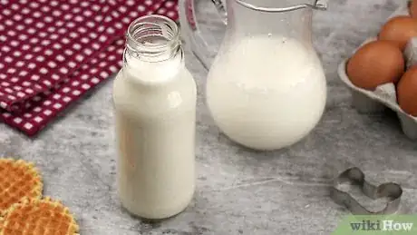 Imagen titulada Boil Milk Step 7