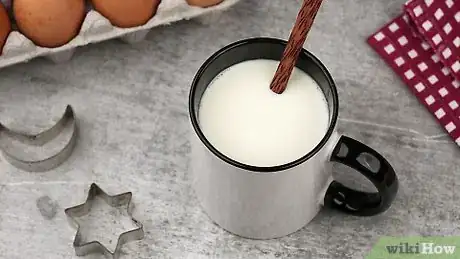 Imagen titulada Boil Milk Step 8