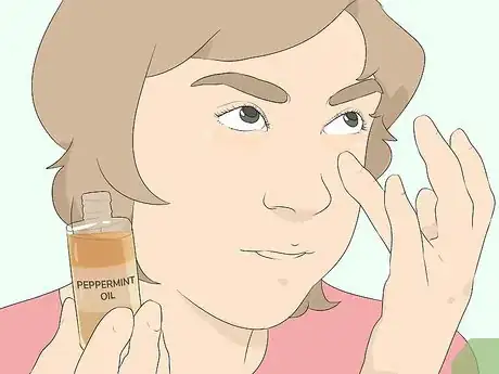 Imagen titulada Make Your Eyes Water Step 3